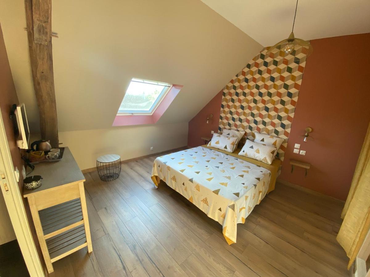 Chambres D Hotes De La Mauguiniere Neuille-le-Lierre Экстерьер фото